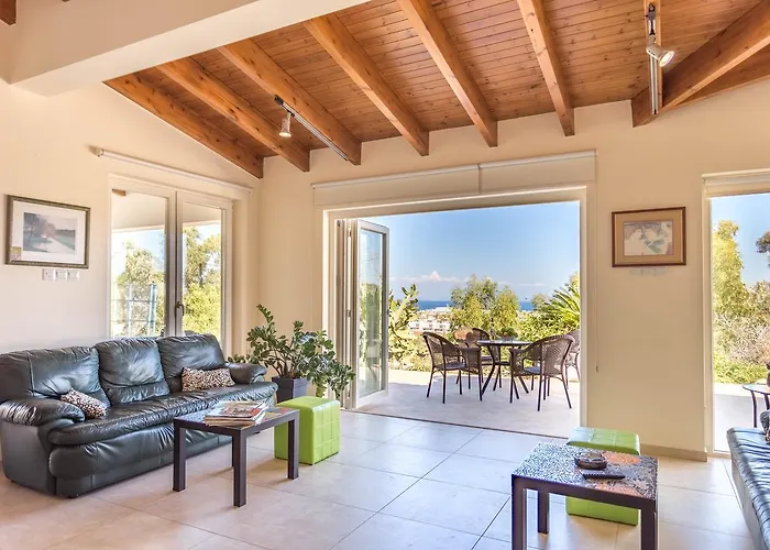 Marina Estate * بروتاراس