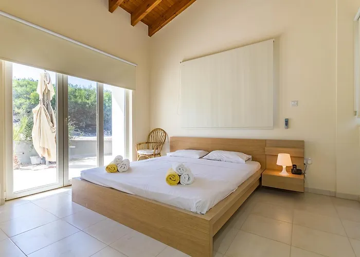 Marina Estate Villa *