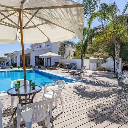 Marina Estate بروتاراس