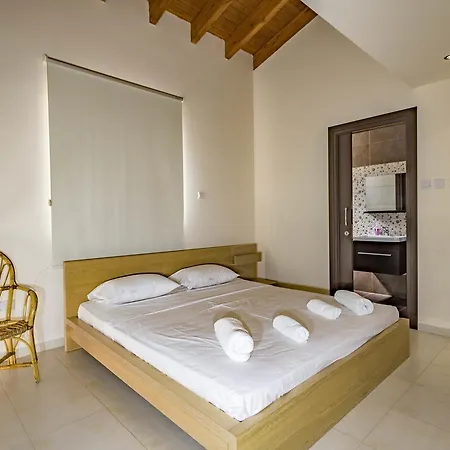 فيلة Marina Estate