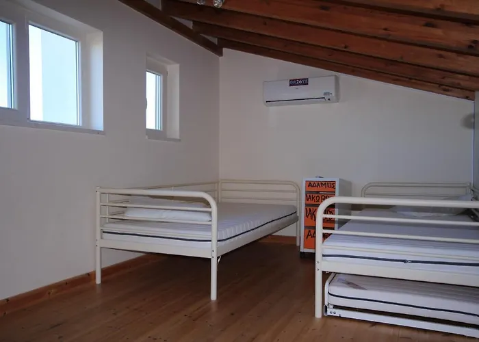 Vila Marina Estate *